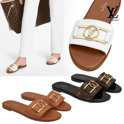 Louis Vuitton 2020 21AW Open Toe Casual Style Elegant Style Logo Sandals 
