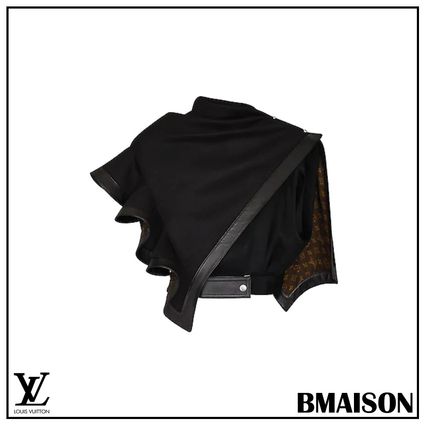 Louis Vuitton 2019 20AW Gilet With Ruffled Cape 1A5QOH 