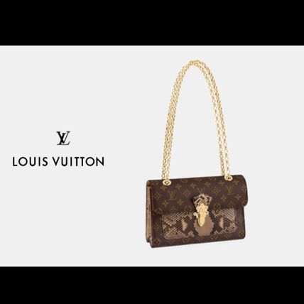 Louis Vuitton MONOGRAM Monogram Canvas Chain Party Style Python Elegant Style 
