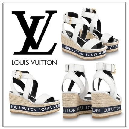 Louis Vuitton 2020 SS Street Style Elegant Style Logo Sandals 