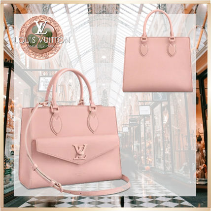 Louis Vuitton Handbags M55818 