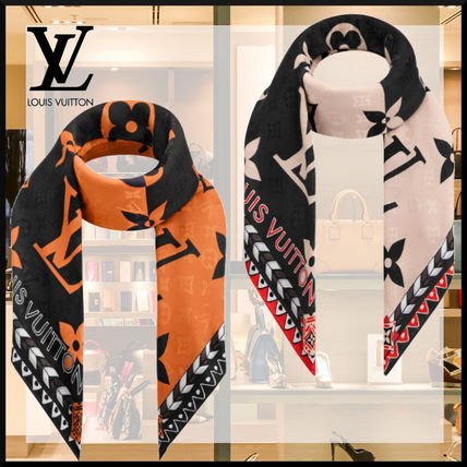 Louis Vuitton MONOGRAM 2020 21AW Monogram Silk Street Style Bi color Logo Knit  Fur Scarves M76488 M76487 