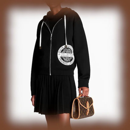 Louis Vuitton Hoodies  Sweatshirts 1A5TSY 1A5TSX 1A5TSW 1A5TSV 1A5TSU 