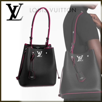 Louis Vuitton LOCKME Leather Crossbody Logo Shoulder Bags M54677 