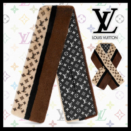 Louis Vuitton Louis In The Winter Scarf M76165 
