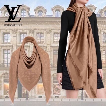 Louis Vuitton Monogram Shawl M75872 