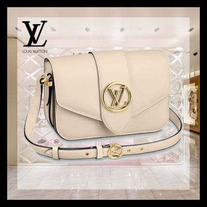 Louis Vuitton Casual Style 2WAY Plain Leather Office Style Elegant Style M55950 