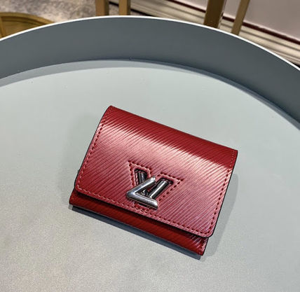 Louis Vuitton TWIST Plain Leather Folding Wallet Logo Folding Wallets 