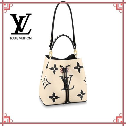 Louis Vuitton Monogram Canvas Leather Elegant Style Formal Style Logo M56889 M56888 