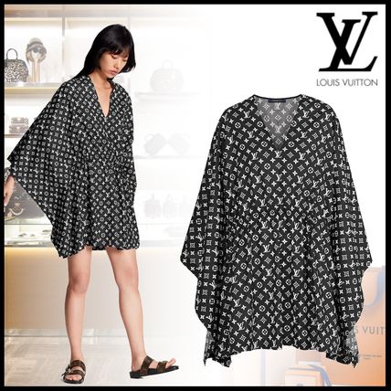 Louis Vuitton 2020 SS Short Monogram Casual Style V Neck Cropped Cotton