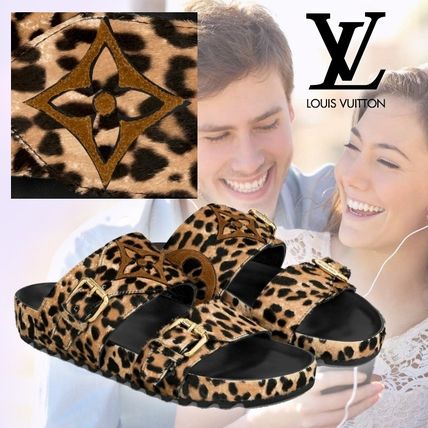 Louis Vuitton 2020 SS Monogram Leopard Patterns Open Toe Casual Style Unisex 