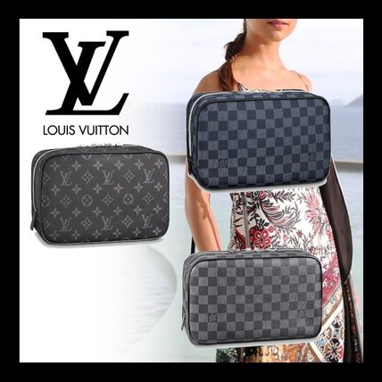 Louis Vuitton DAMIER Unisex Calfskin Leather Logo Pouches  Cosmetic Bags 