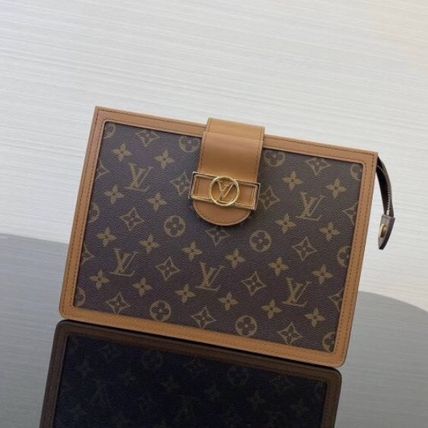 Louis Vuitton Pochette Dauphine M69184 