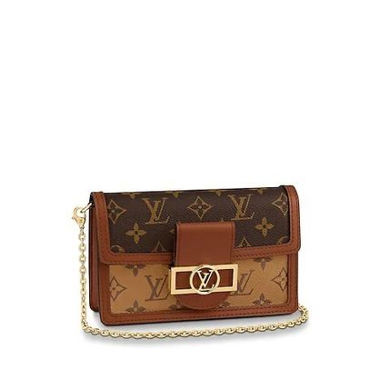 Louis Vuitton MONOGRAM 2020 SS Monogram Leather Crossbody Formal Style Logo Shoulder Bags M68746 