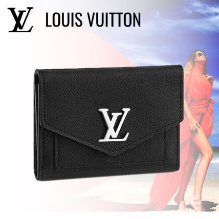 Louis Vuitton Plain Leather Small Wallet Logo Folding Wallets M62947 