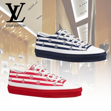 Louis Vuitton Low Top Sneakers 1A7U4T 1A7U59 