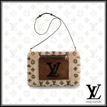 Louis Vuitton 2020 21AW Louis In The Winter Muff M76094 