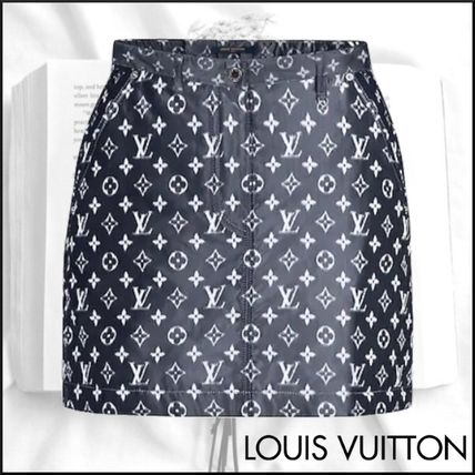 Louis Vuitton 2020 SS Blurry Monogram Padded Mini Skirt 1A60TE 