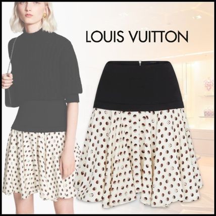 Louis Vuitton 2020 21AW Monogram Bi Material Miniskirt 1A83O1 