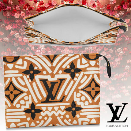 Louis Vuitton MONOGRAM 2020 21AW Lv Crafty Pochette Toilette M45477 