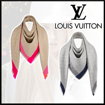 Louis Vuitton 2020 SS Silk Elegant Style Logo Lightweight Scarves  Shawls M76372 M76371 