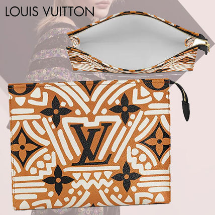 Louis Vuitton 2020 21AW Monogram Leather Logo Pouches  Cosmetic Bags 