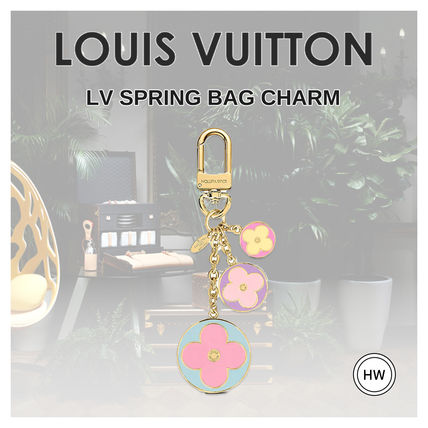 Louis Vuitton Flower Patterns Monogram Logo Keychains  Bag Charms M69571 