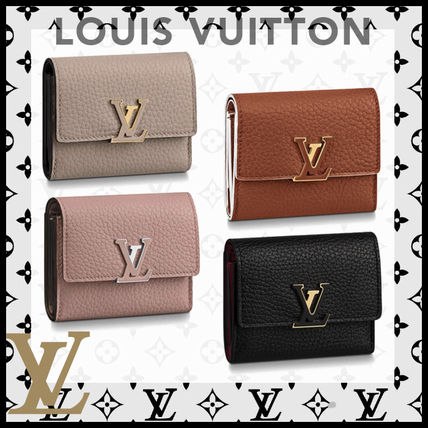Louis Vuitton CAPUCINES Plain Leather Folding Wallet Small Wallet