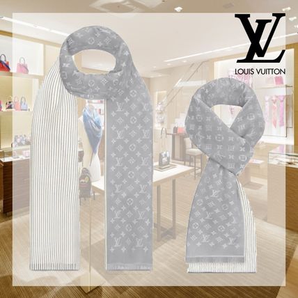 Louis Vuitton MONOGRAM Monogram Lines Stole M71227 
