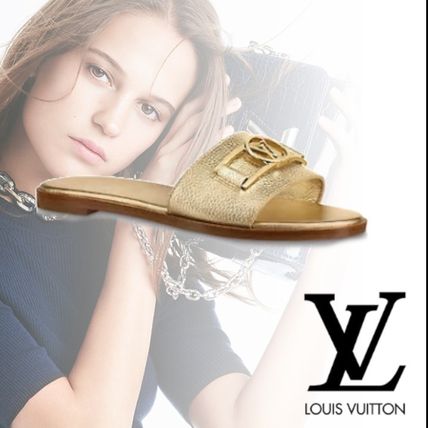 Louis Vuitton LOCKIT 2020 21AW Open Toe Enamel Plain Leather Elegant Style Mules Logo 1A87ZI 