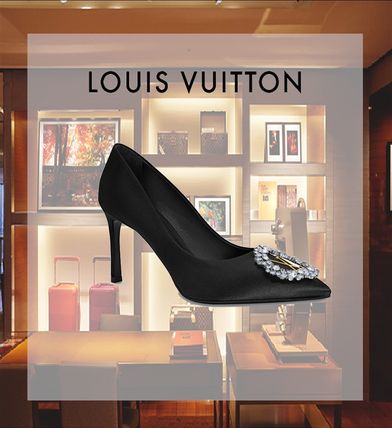 Louis Vuitton Madeleine Pumps 1A64AY 