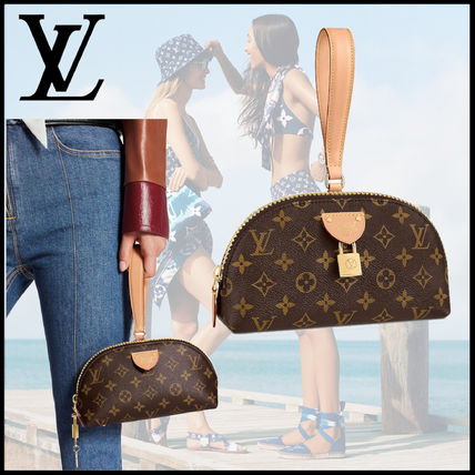 Louis Vuitton MONOGRAM Monogram Casual Style Leather Party Style Elegant Style Logo M44943 