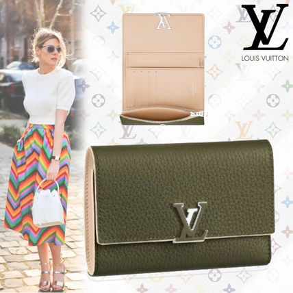 Louis Vuitton TAURILLON Capucines Compact Wallet M67662 