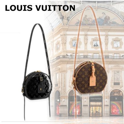 Louis Vuitton Monogram Casual Style Canvas Leather Elegant Style Logo 