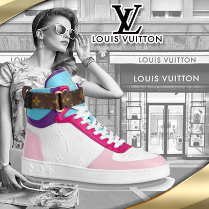 Louis Vuitton Casual Style Elegant Style Low Top Sneakers 1A87R0 