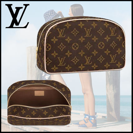 Louis Vuitton MONOGRAM Toiletry Bag 25 M47527 