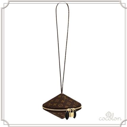 Louis Vuitton Toupie M44592 