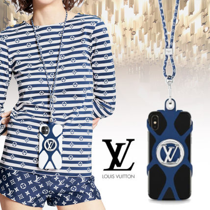 Louis Vuitton MONOGRAM Lv Escale Louise Phone Holder M69268 