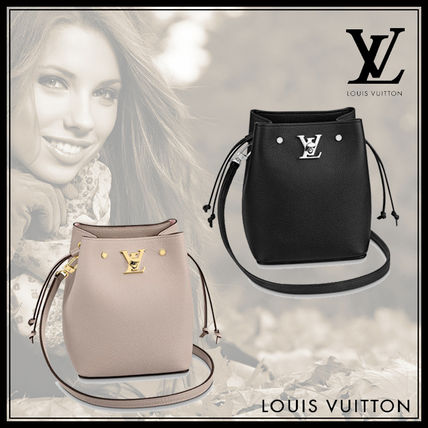Louis Vuitton MONOGRAM 2020 SS Plain Leather Shoulder Bags M69205 M68709 