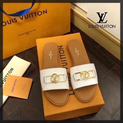Louis Vuitton 2020 SS Lock It Flat Mules 1A650I 1A64ZO 