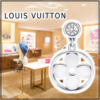 Louis Vuitton IDYLLE BLOSSOM EAR STUD WHITE GOLD  DIAMOND earrings Q96167 
