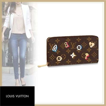 Louis Vuitton Louis Vuitton ZIPPY WALLET love lock 