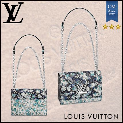 Louis Vuitton TWIST 2020 SS Flower Patterns Chain Leather Crossbody Logo Shoulder Bags 