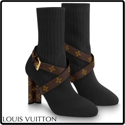 Louis Vuitton Monogram Plain Toe Casual Style Leather Block Heels 