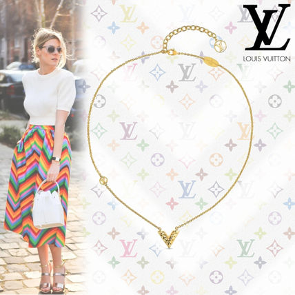 Louis Vuitton Essential V Guilloche Necklace M64268 
