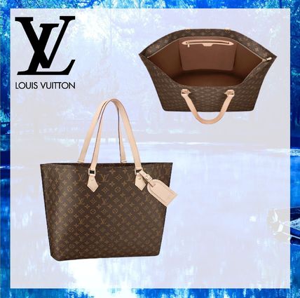Louis Vuitton 2020 SS Monogram Casual Style Canvas A4 Crossbody Totes M47030 