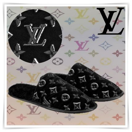 Louis Vuitton Monogram Casual Style Velvet Fur Elegant Style Logo Shoes 1A5SZ1 