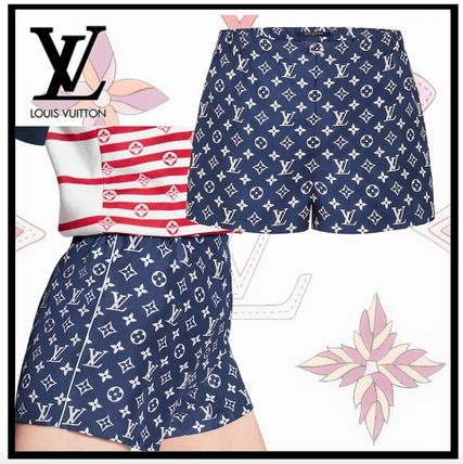 Louis Vuitton 2020 SS Monogram Unisex Silk Street Style Logo Lounge  Sleepwear 1A7SFI 1A7SFH 1A7SFG 1A7SFF 