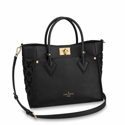 Louis Vuitton MONOGRAM 2019 SS Monogram Blended Fabrics A4 2WAY Bi color Leather 