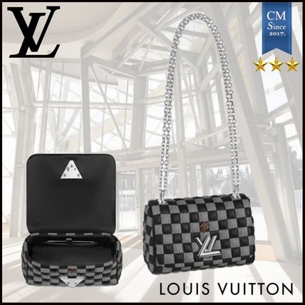Louis Vuitton TWIST 2020 SS Lambskin 2WAY Chain Leather Crossbody Logo Shoulder Bags 